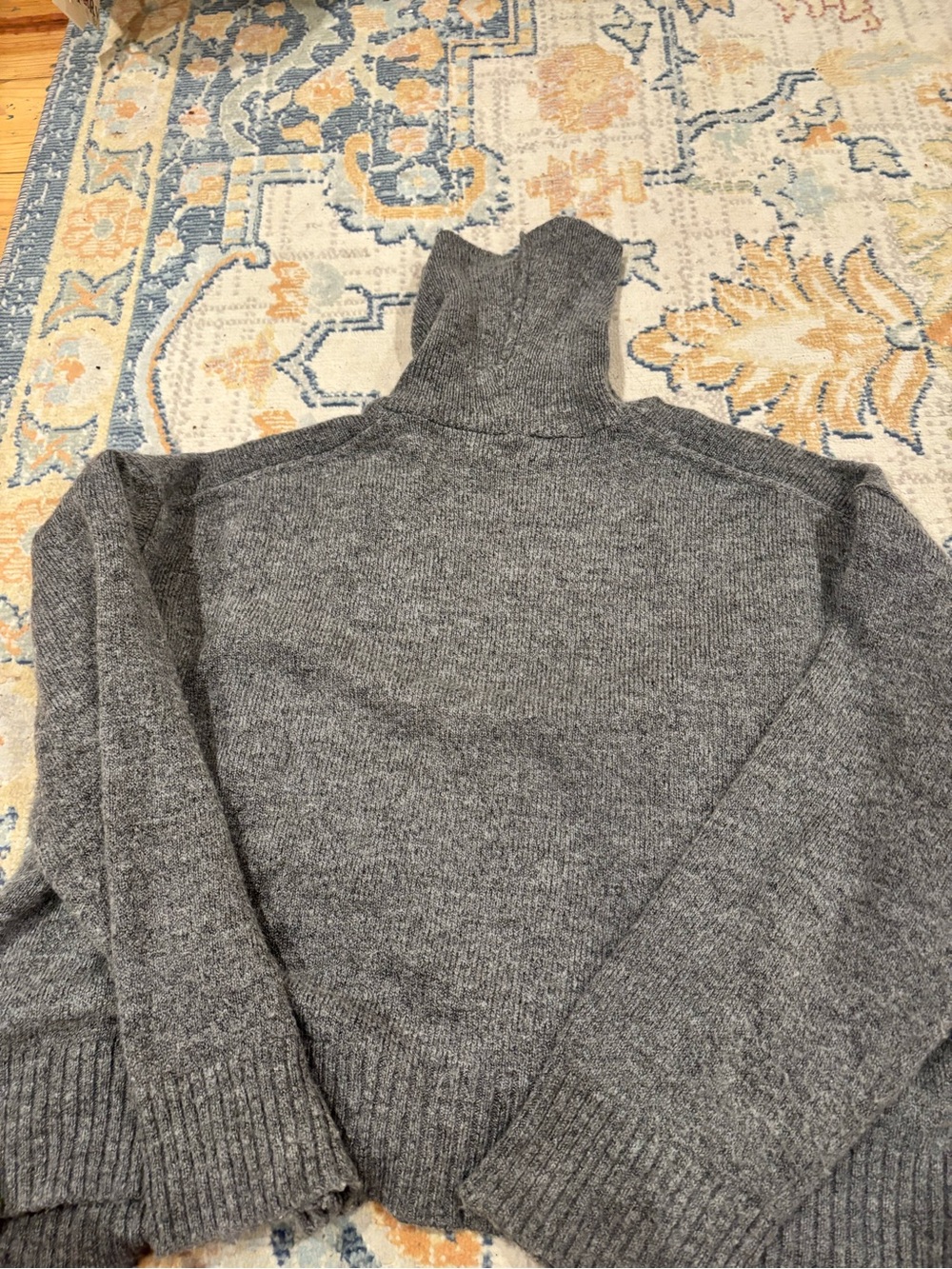 Zara Gray Knit Turtleneck Sweater - Picture 3 of 3